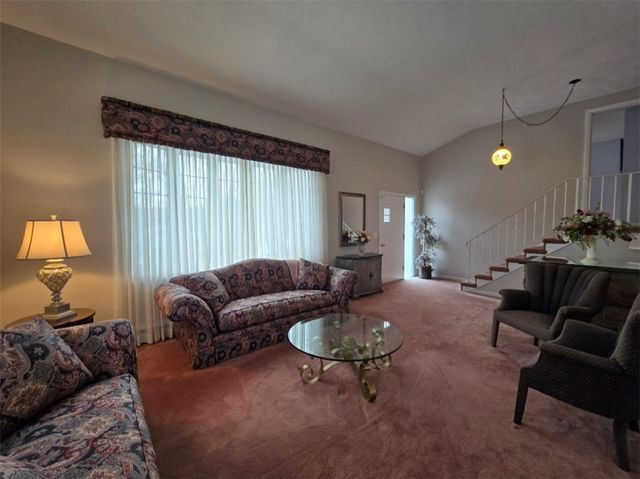 17 Rhode Island Avenue, Johnston, RI 02919