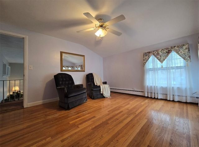 17 Rhode Island Avenue, Johnston, RI 02919