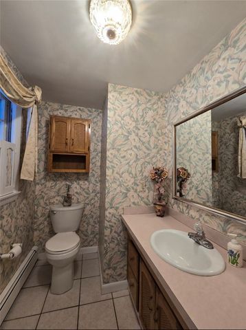 17 Rhode Island Avenue, Johnston, RI 02919