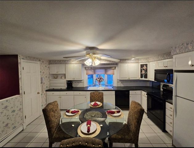 17 Rhode Island Avenue, Johnston, RI 02919