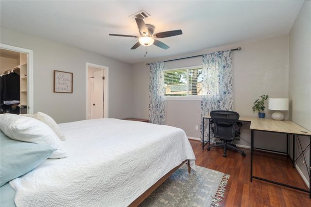 2043 Fir Springs Drive, Kingwood, TX 77339