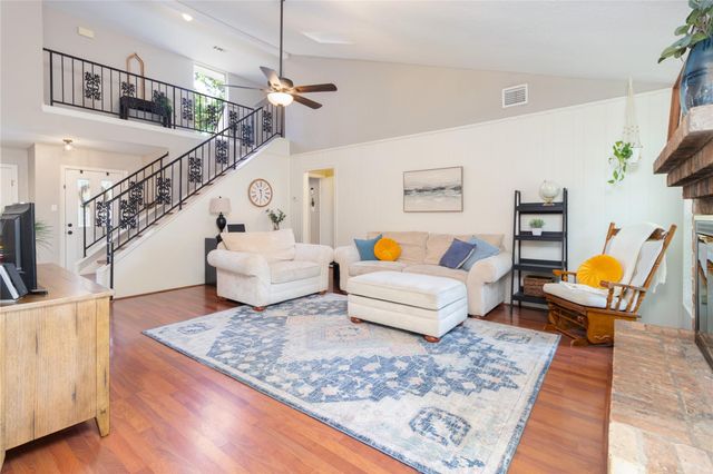 2043 Fir Springs Drive, Kingwood, TX 77339
