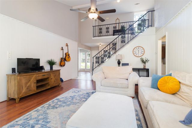 2043 Fir Springs Drive, Kingwood, TX 77339