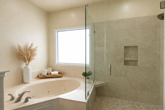 2325 W Lowry Road, Claremore, OK 74017