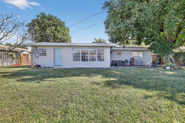 4441 NE 17th Ave, Oakland Park, FL 33334