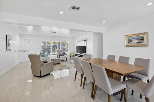 4441 NE 17th Ave, Oakland Park, FL 33334