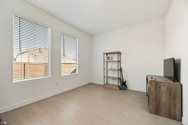 343 Sedalia Trail, Justin, TX 76247