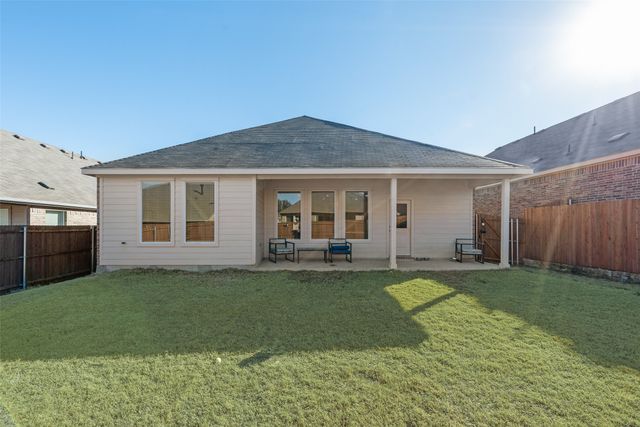 343 Sedalia Trail, Justin, TX 76247