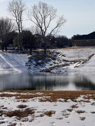 343 Sedalia Trail, Justin, TX 76247