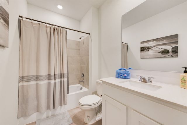 343 Sedalia Trail, Justin, TX 76247