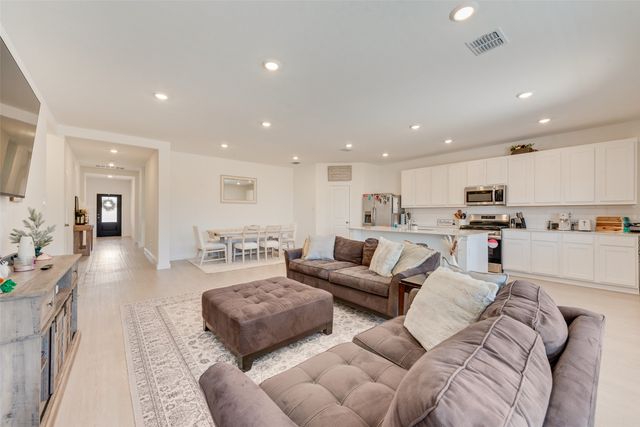 343 Sedalia Trail, Justin, TX 76247