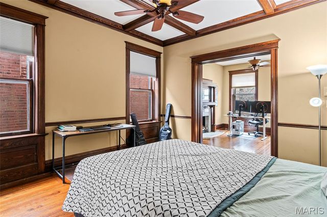 3877 Utah Place, St Louis, MO 63116