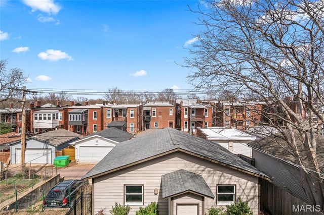 3877 Utah Place, St Louis, MO 63116