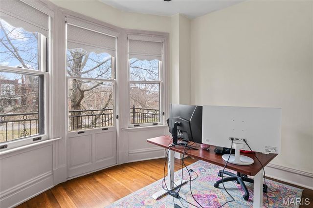 3877 Utah Place, St Louis, MO 63116