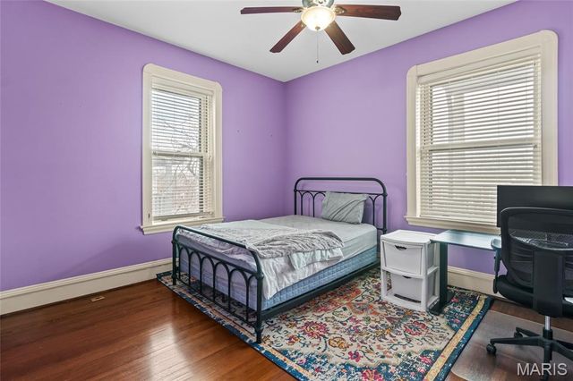 3877 Utah Place, St Louis, MO 63116