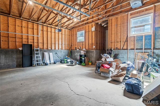 3877 Utah Place, St Louis, MO 63116