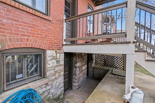 3877 Utah Place, St Louis, MO 63116