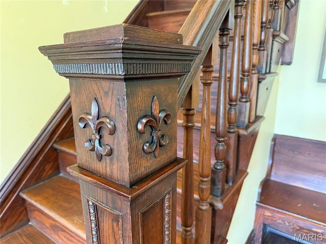 3877 Utah Place, St Louis, MO 63116