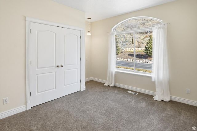 9483 N AVANYU DR, Cedar Hills, UT 84062