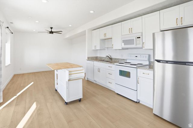 9483 N AVANYU DR, Cedar Hills, UT 84062