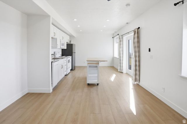 9483 N AVANYU DR, Cedar Hills, UT 84062