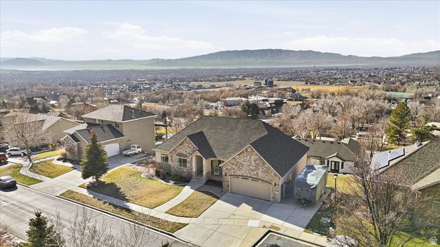 9483 N AVANYU DR, Cedar Hills, UT 84062
