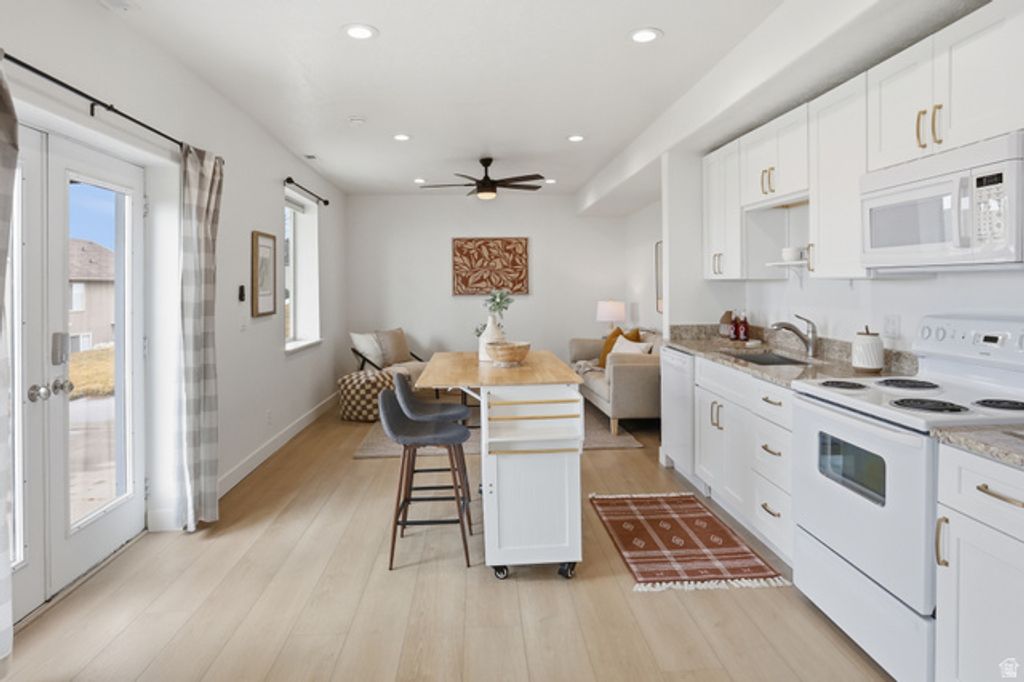 Image 20 of property listing at 9483 N AVANYU DR, Cedar Hills, UT 84062