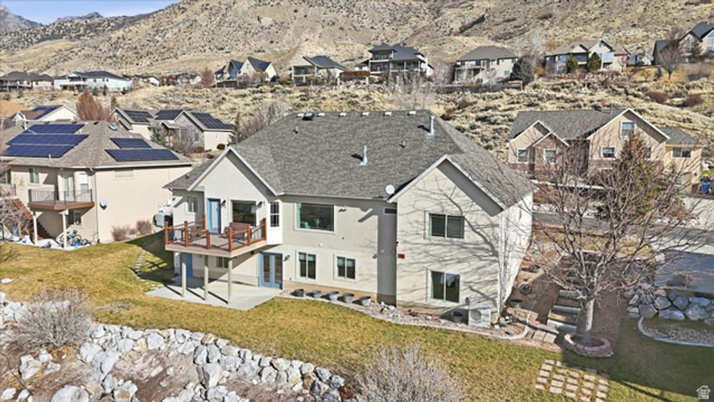 Image 37 of property listing at 9483 N AVANYU DR, Cedar Hills, UT 84062