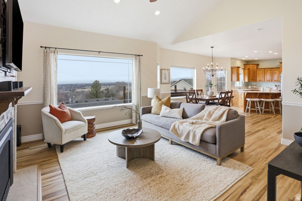 Image 6 of property listing at 9483 N AVANYU DR, Cedar Hills, UT 84062