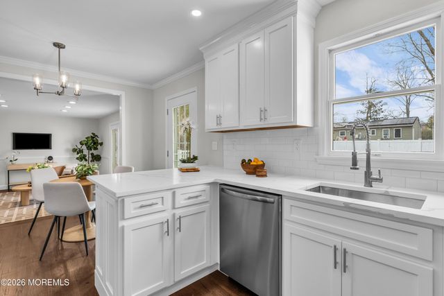 210 Keller Street, Bayville, NJ 08721