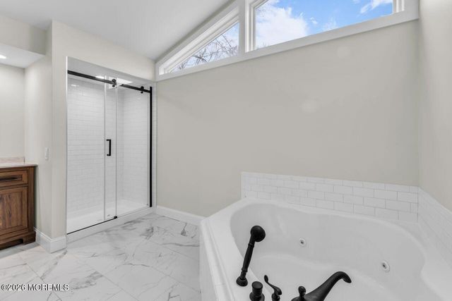 210 Keller Street, Bayville, NJ 08721