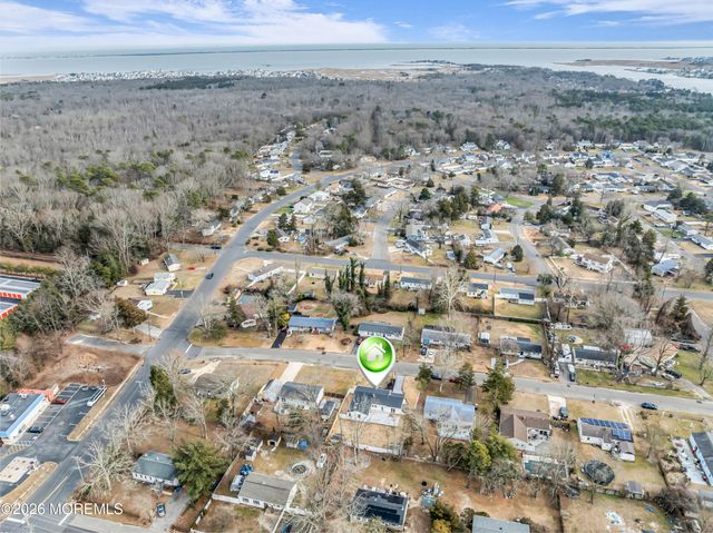 210 Keller Street, Bayville, NJ 08721