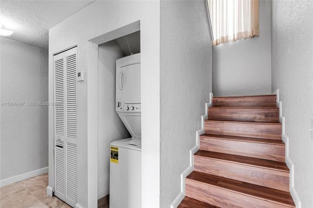 14011 SW 156th Ter, Miami, FL 33177