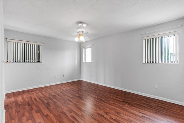 14011 SW 156th Ter, Miami, FL 33177