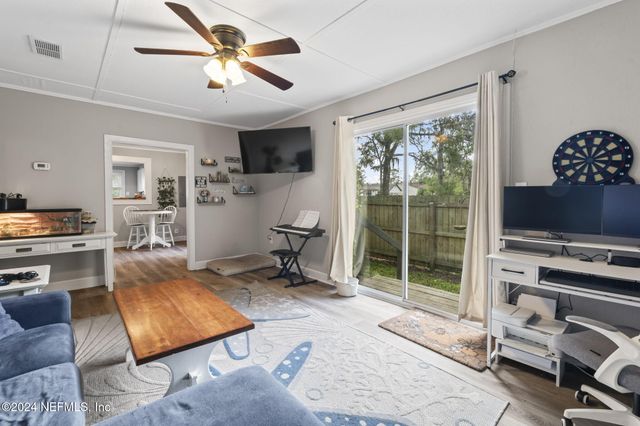 2354 JAYSON Avenue, Jacksonville, FL 32208
