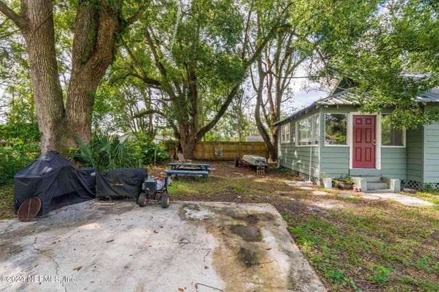 2354 JAYSON Avenue, Jacksonville, FL 32208