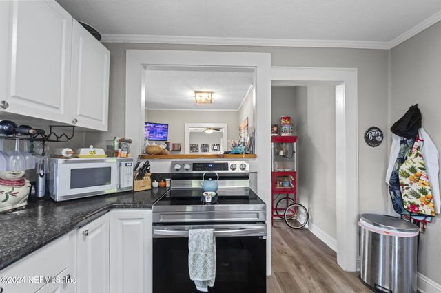 2354 JAYSON Avenue, Jacksonville, FL 32208