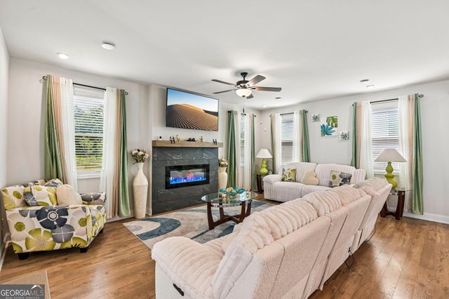 2456 Hidden Creek Road, Kennesaw, GA 30152