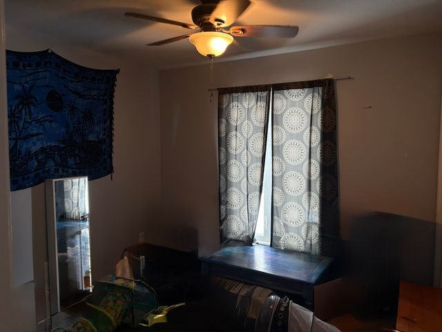 909 Carlisle Drive, Rochelle, IL 61068