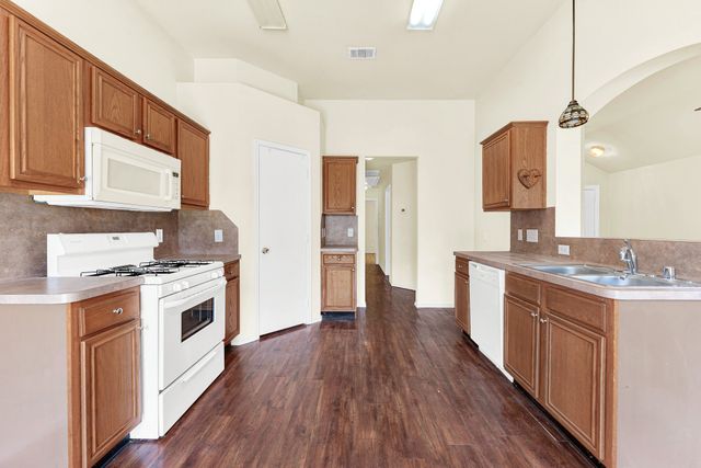 9005 Warren Drive, Mckinney, TX 75071