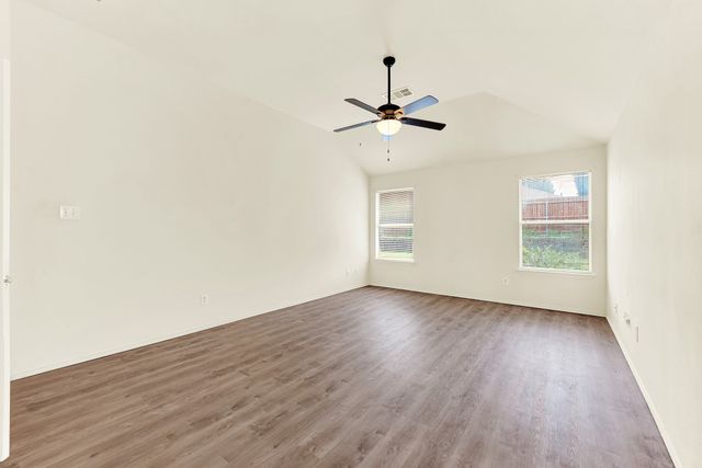 9005 Warren Drive, Mckinney, TX 75071
