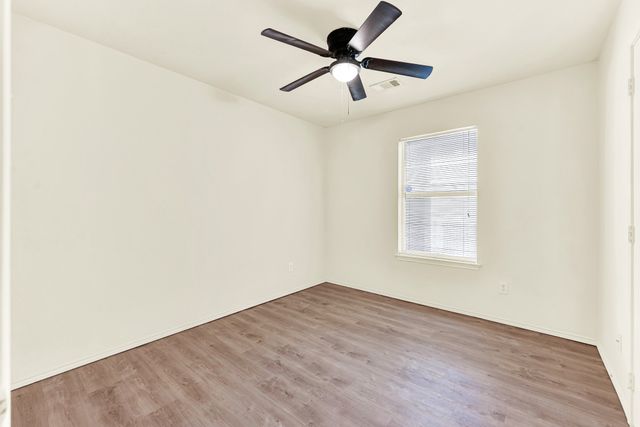 9005 Warren Drive, Mckinney, TX 75071