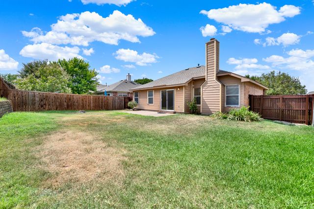 9005 Warren Drive, Mckinney, TX 75071