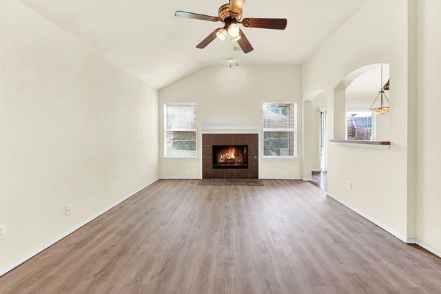 9005 Warren Drive, Mckinney, TX 75071