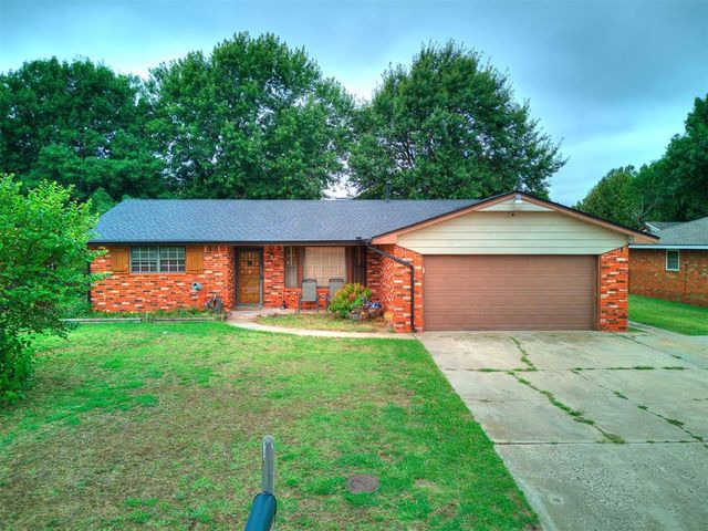 2804 Villa Drive, El Reno, OK 73036
