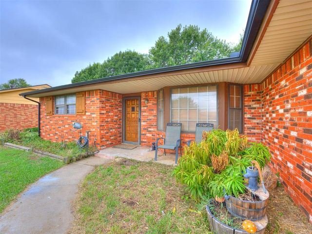 2804 Villa Drive, El Reno, OK 73036