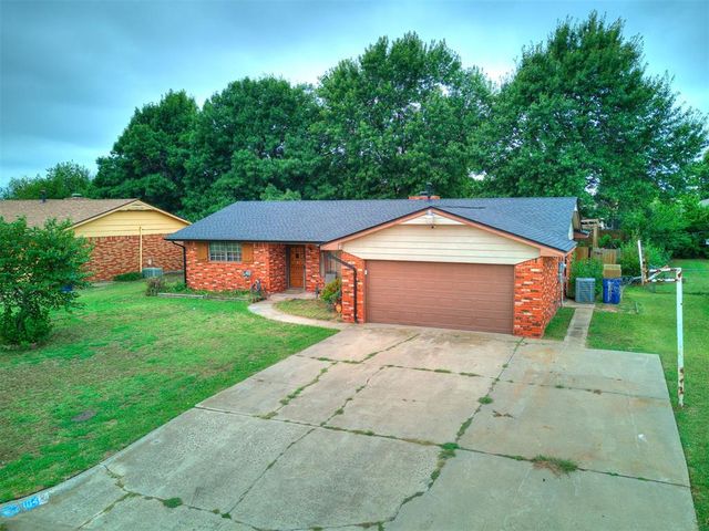 2804 Villa Drive, El Reno, OK 73036