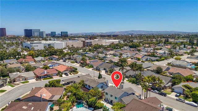 962 Begonia Avenue, Costa Mesa, CA 92626