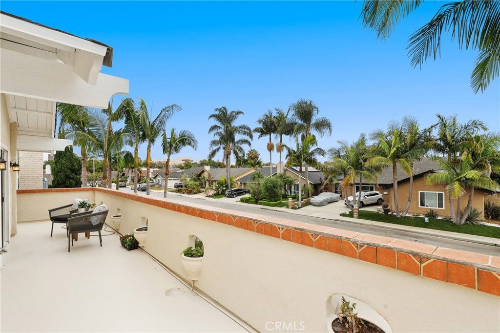 Image 24 of property listing at 962 Begonia Avenue, Costa Mesa, CA 92626