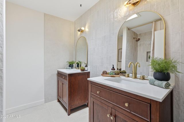 1415 W TUCKEY Lane, Phoenix, AZ 85013